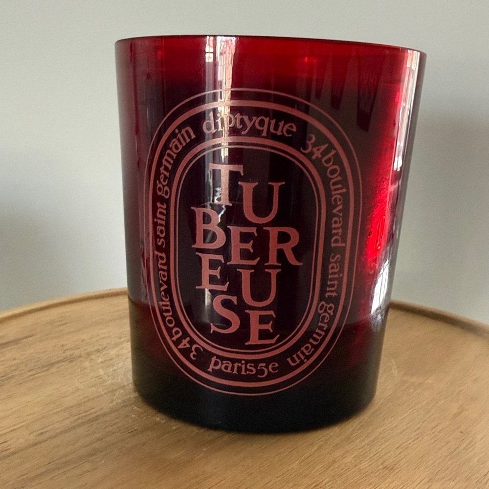 Diptyque Tubereuse Candle in Rich Red